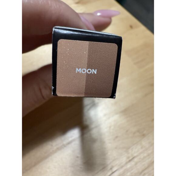 CTZN Cosmetics - Eye Elements Dual Eyeshadow Stick (moon) - Picture 5 of 5